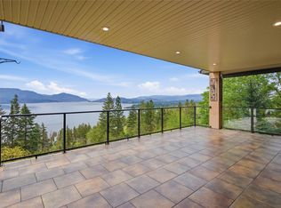 448 Viewcrest Rd, Kelowna, BC V1W 4K1