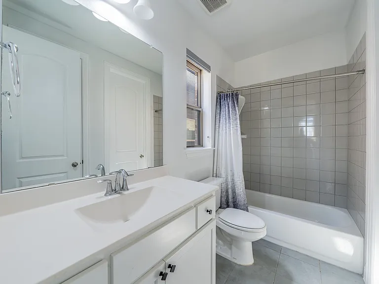 921 Bayberry Dr — Photo 28