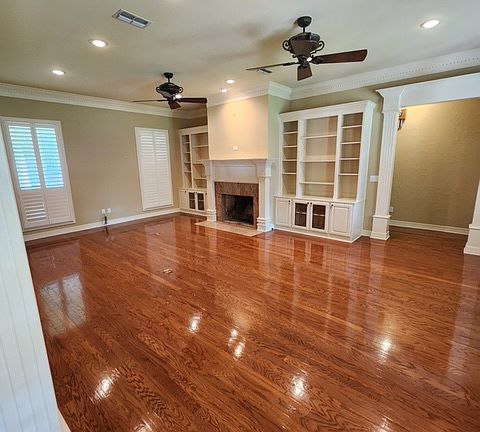 3rd image of 805 Brookhollow Dr