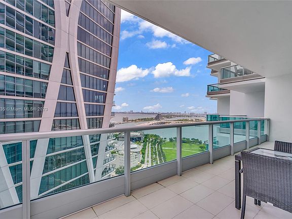 5th image of 900 Biscayne Blvd APT 3312