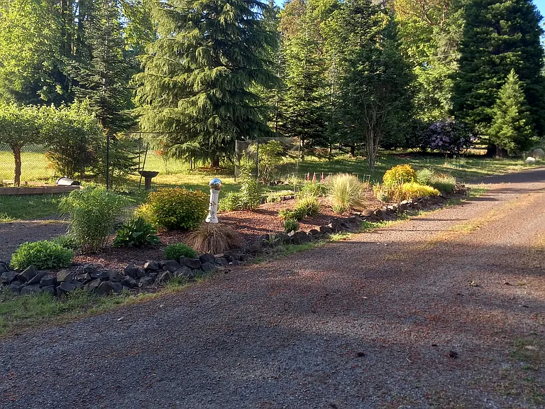 2622 Gravelly Beach Loop NW — Photo 2