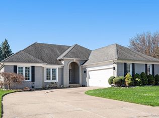 14506 Redford Dr, Sterling Heights, MI 48312