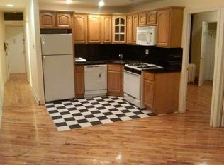 382 E 2nd St, Brooklyn, NY 11218