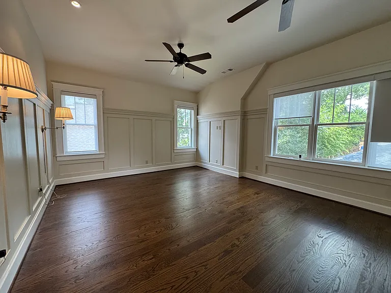 277 Prospect Pl NE — Photo 38