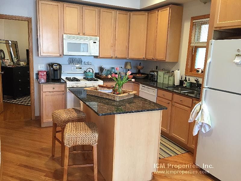 1st image of 1319 W Belmont Ave #2K