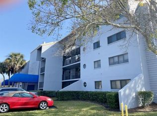 9200 Park Blvd APT 101, Seminole, FL 33777