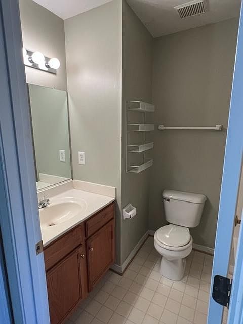1st image of 7827 Villa Pl