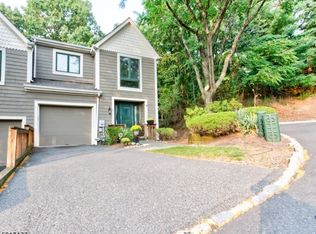 11 Bolds Ln #1050, Woodland Park, NJ 07424