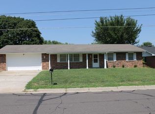 1113 Eastview Ct, Boonville, MO 65233