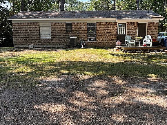 2nd image of 8601 Cedar Wood Dr E