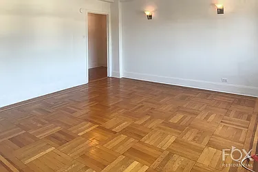 Rented by Fox Residential Group