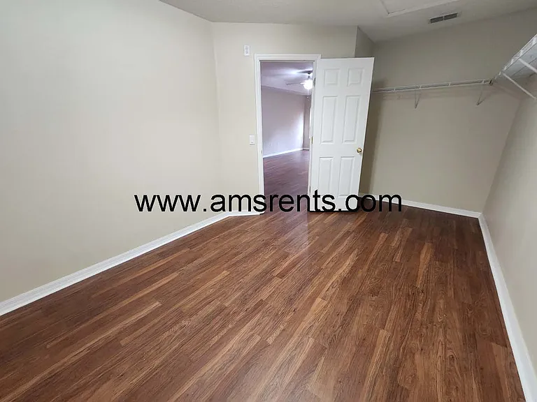 4036 Meadowlark Dr — Photo 30