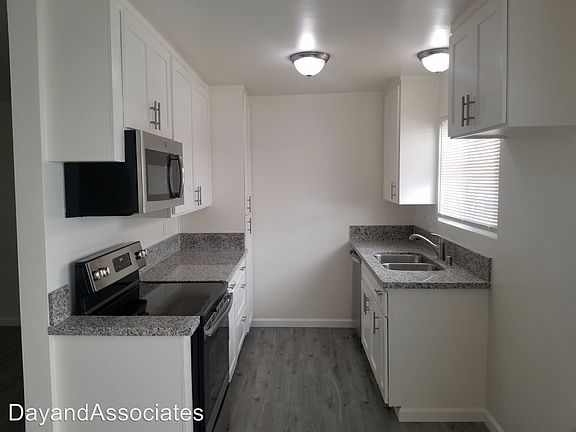 4th image of 617 N Lucia Ave APT 02