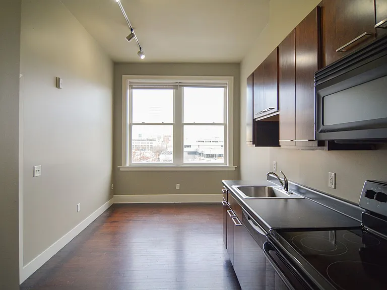 The Junction Apartments — Photo 90