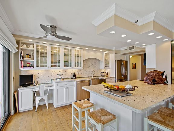 5th image of 1201 S Ocean Dr APT 1604S