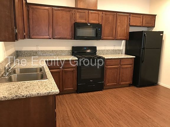 5th image of 3504 S Villa St