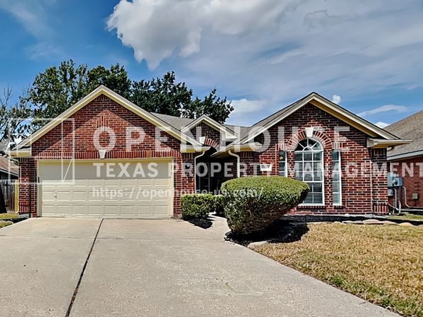 30915 Trinket Dr