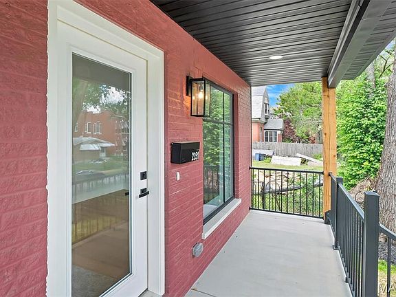 2nd image of 2351 Virginia Ave