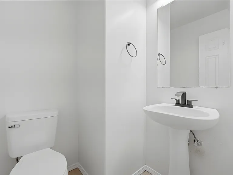 6959 NE Willowgrove St — Photo 1