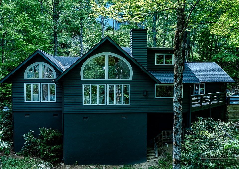 1st image of 4003 Woodlands Drive
