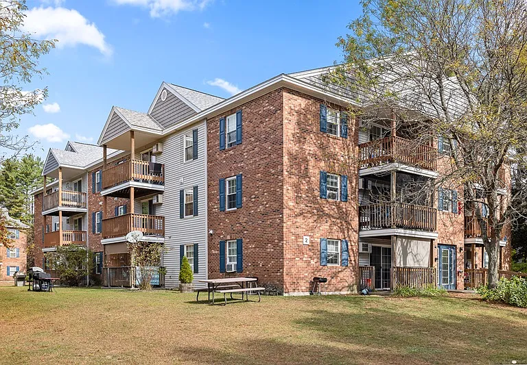 Pinewood Village Apartments — Photo 20