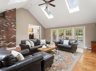 83 Mountain Hill Rd, Plymouth, MA 02360