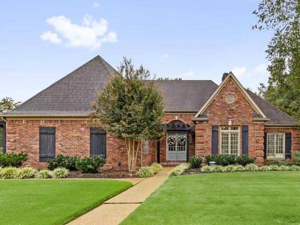 2667 Dibrell Trail Dr, Collierville, TN 38017