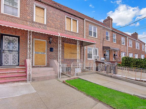 2nd image of 114-16 Springfield Boulevard