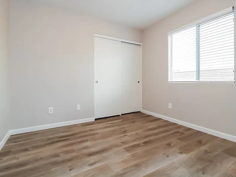 24254 W Desert Bloom St — Photo 18