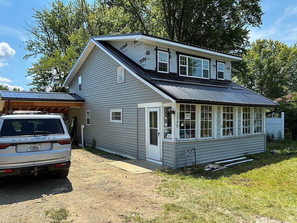 1st image of 3954 S Everett Ave