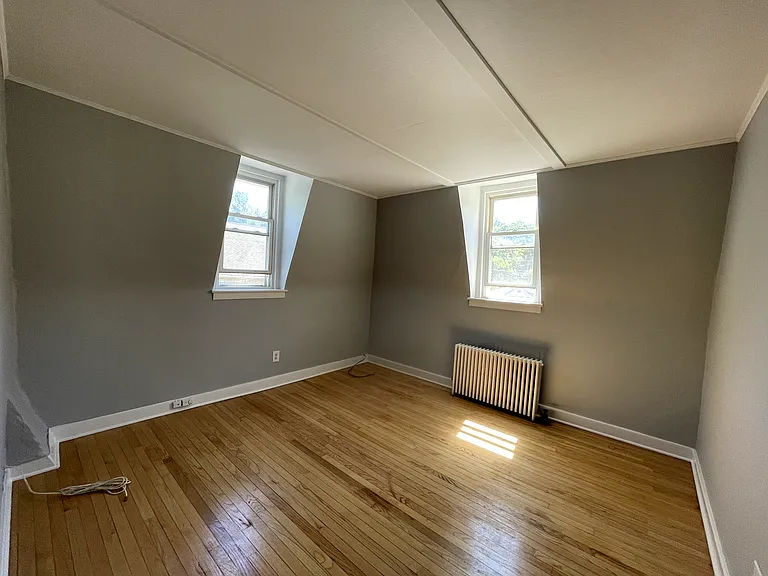 4 Main St #6 — Photo 13