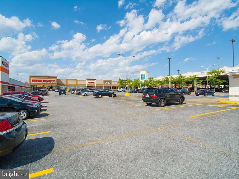 Beltway plaza mall
