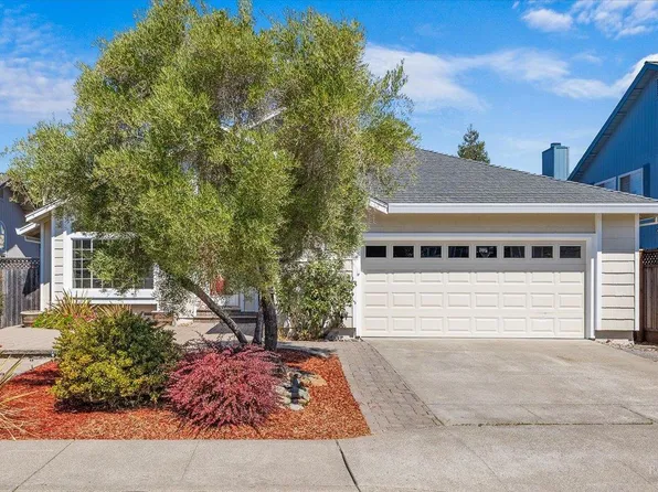 687 Natalie Drive, Windsor, CA 95492