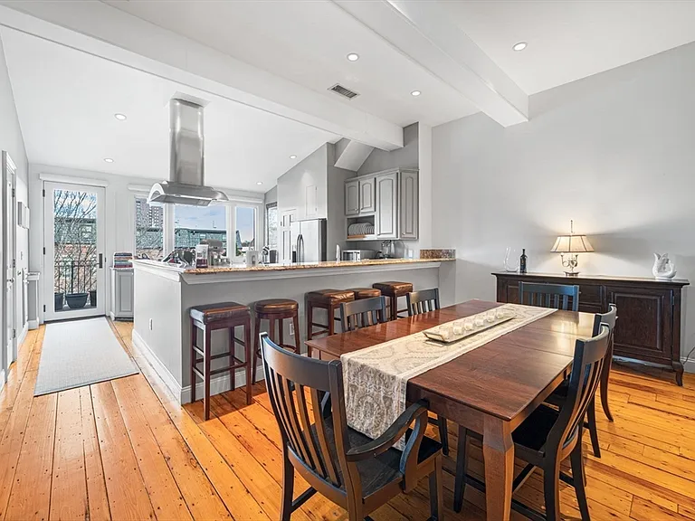 59 Rutland St #3 — Photo 5