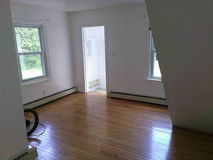 1st image of 28 Town Path Unit 2