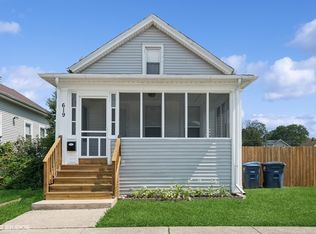619 S 9th Ave, Maywood, IL