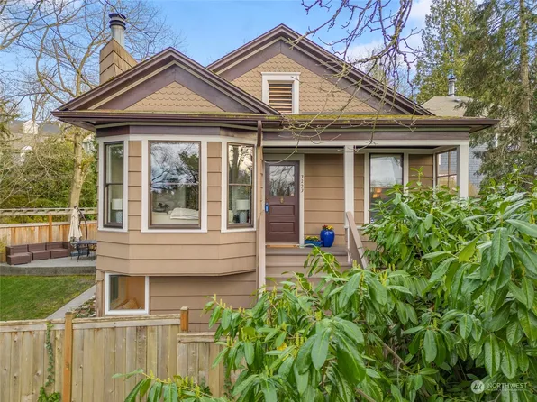 3223 E Madison Street, Seattle, WA 98112