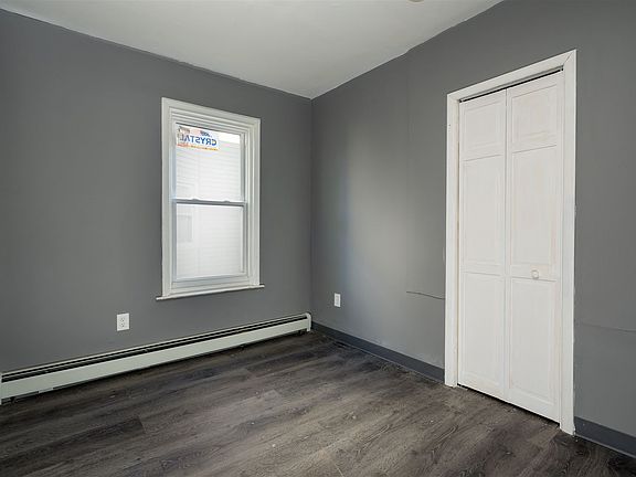 421 Logan st Bridgeport-1st Floor-20201120-004