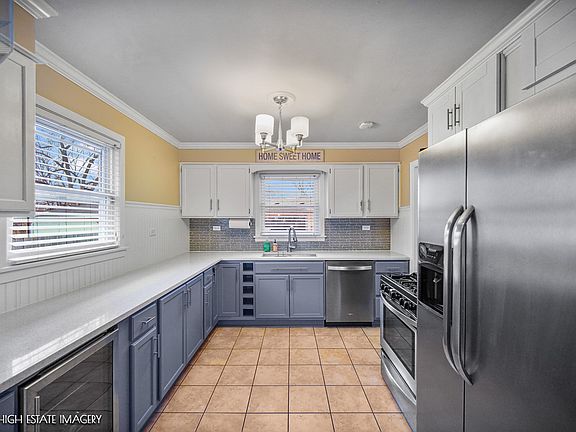 4th image of 11326 S Nashville Ave