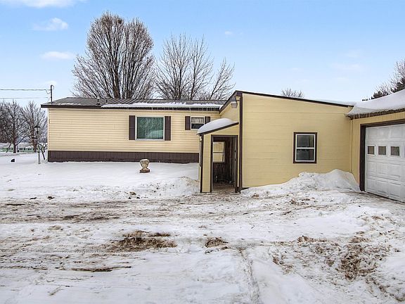 4th image of 48 Maple Street