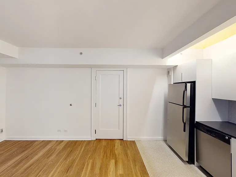 Dining/Living room