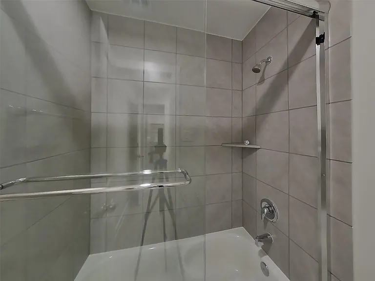 22706 Terrazzo Dr — Photo 15