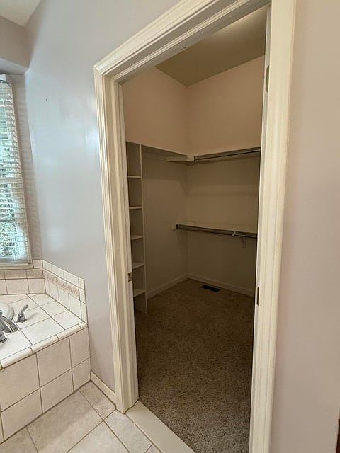 18145 Shoreline Ct, photo 30