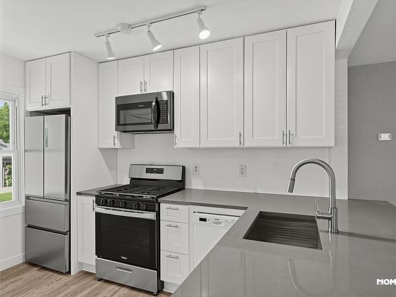 5th image of 3933 N Adams St