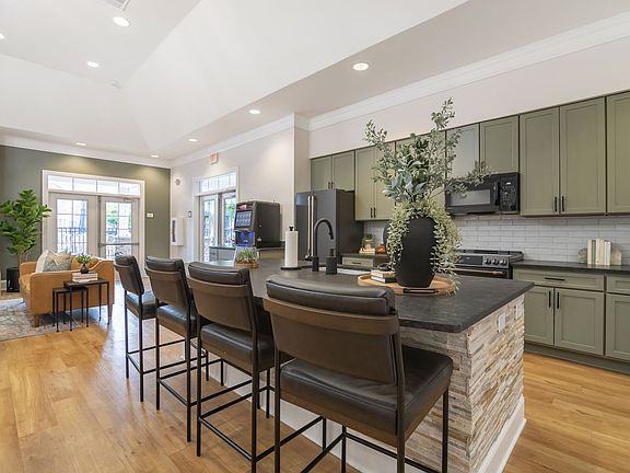 3rd image of 8602 Summit Peak Way #2-101