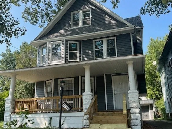 11911 Osceola Ave, Cleveland, OH 44108