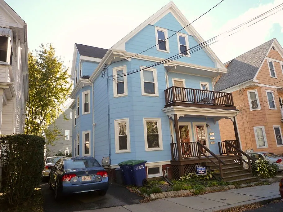 Building Photo - 39A Charnwood Rd