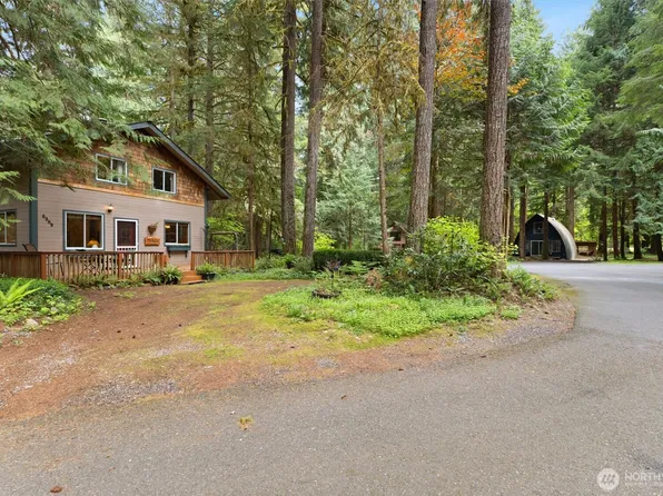 6989 Snoqualmie Place, Glacier, WA 98244