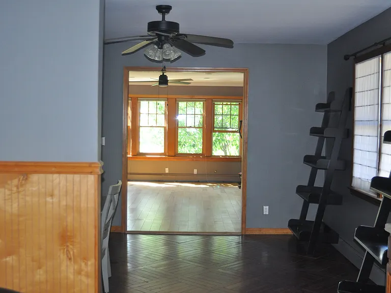 59 Burnside Ave #2 — Photo 4
