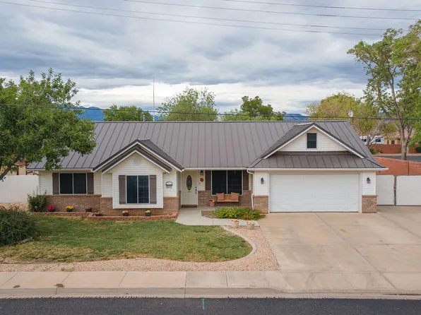 89 E 1050 N, Hurricane, UT 84737